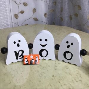 Wooden Ghost Halloween Decor